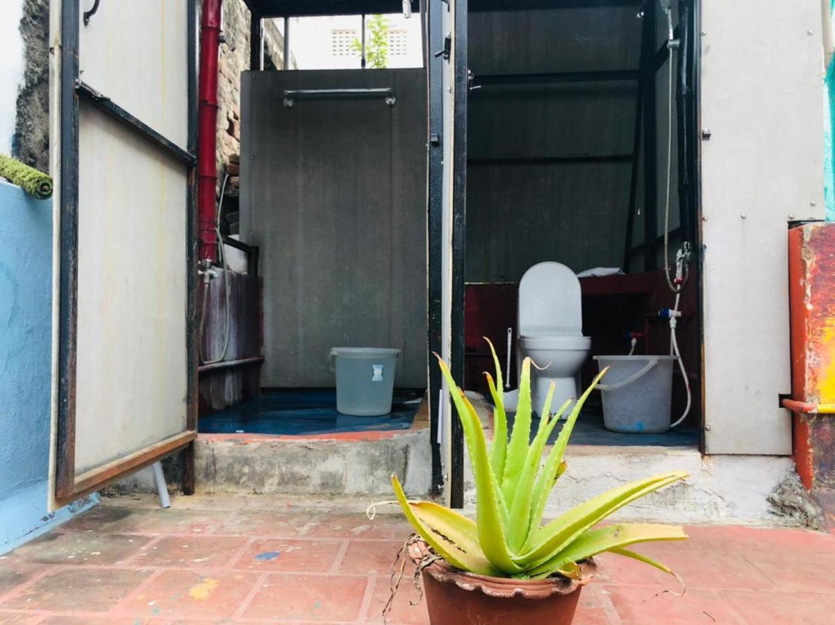 Gurukulam Hostel Puducherry Zewnętrze zdjęcie