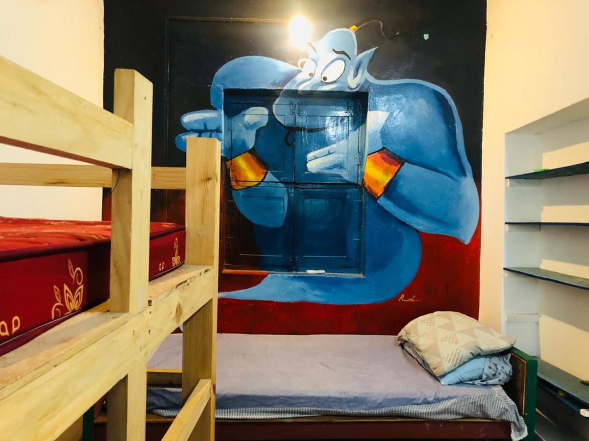 Gurukulam Hostel Puducherry Zewnętrze zdjęcie